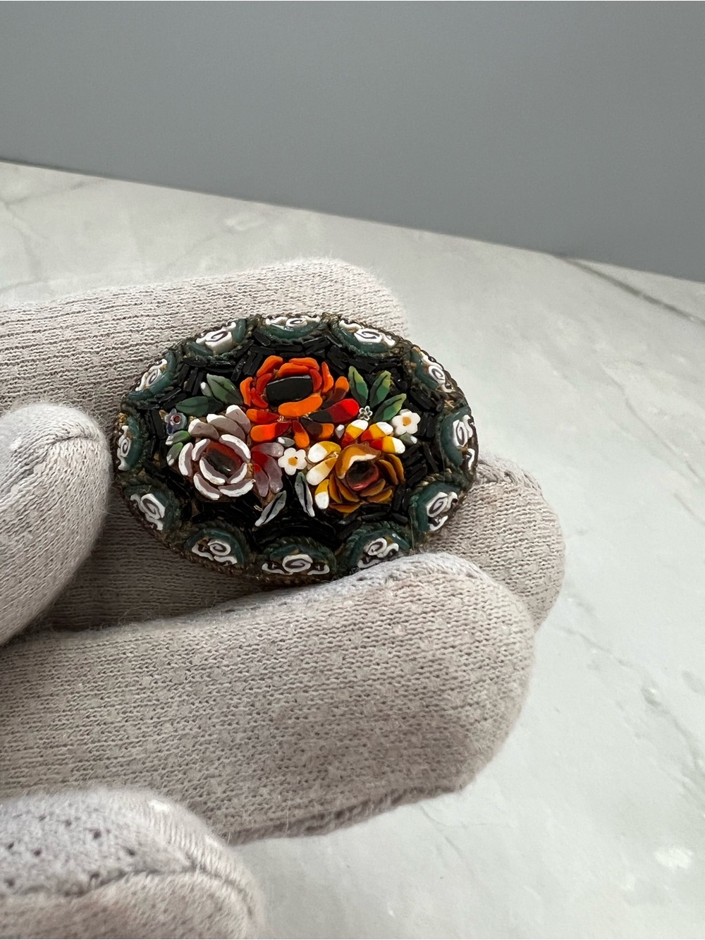 VINTAGE Italian Micro Mosaic Floral Bouquet Brooch Pin - Picture 9 of 9